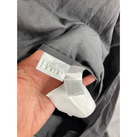 NWT nordstrom at home ruched floral pillowcase - Picture 3 of 3